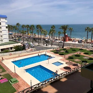 Apartamento Primera Linea De Playa En , Vistas Al Mar, Aloha Playa, Malaga, Benalmádena