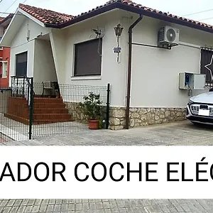 Casa La Juncara Сasa de vacaciones Guarnizo